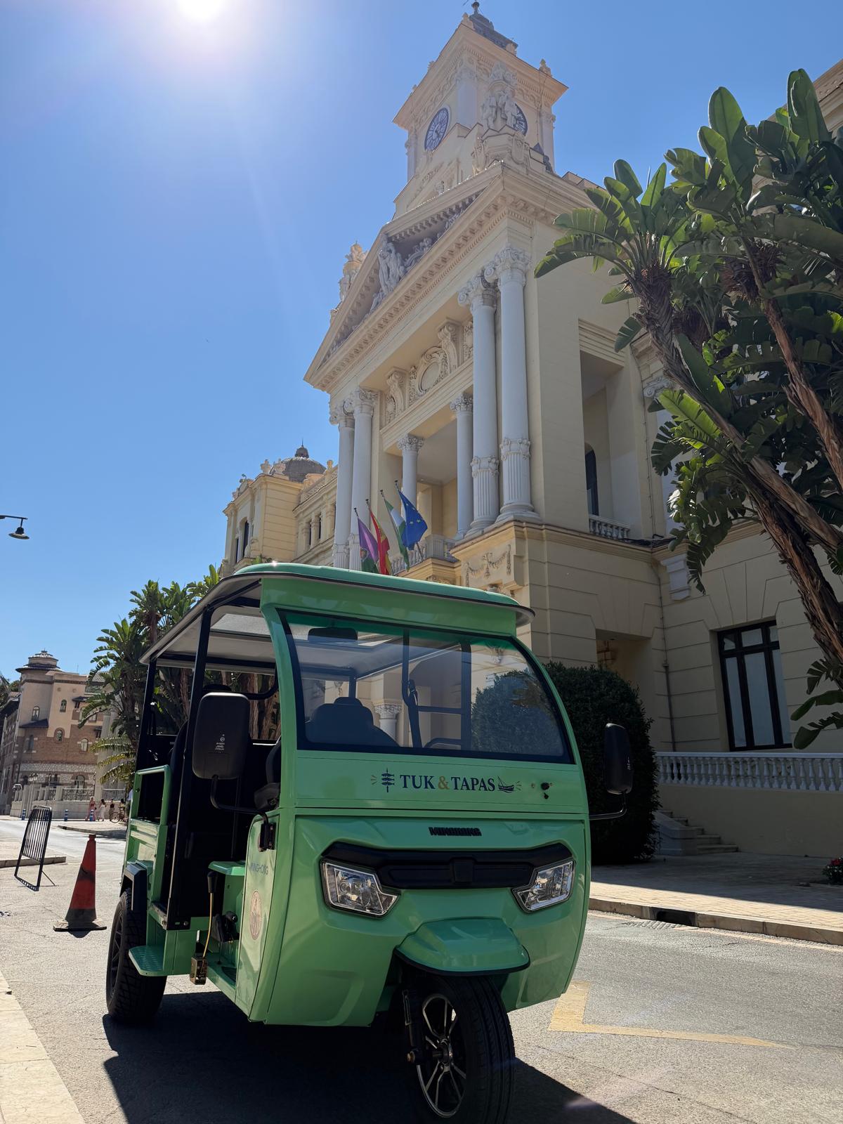 1-hour City Tour